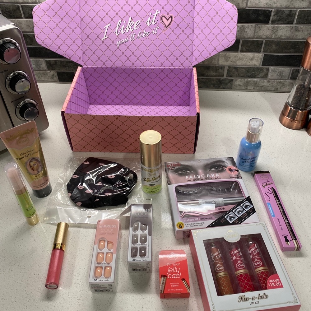 Joah beauty product box